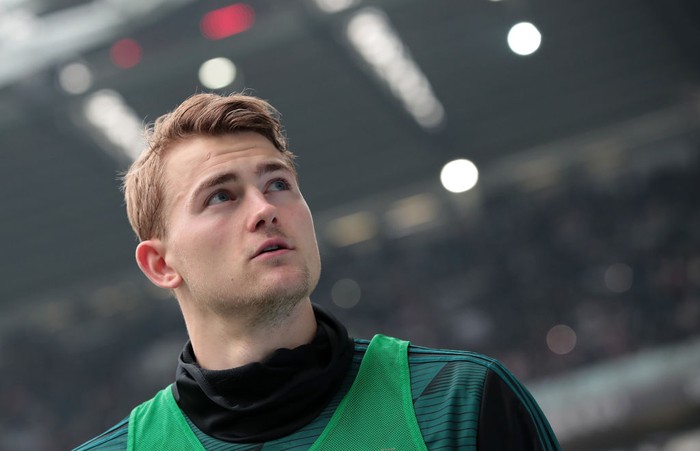 TURIN, ITALY - FEBRUARY 16:  Matthijs de Ligt of Juventus looks on during the Serie A match between Juventus and Brescia Calcio at Allianz Stadium on February 16, 2020 in Turin, Italy.  (Photo by Emilio Andreoli/Getty Images)