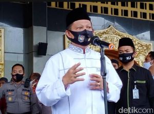 Mendagri Larang Pengumpulan Massa Saat Penetapan Paslon Pilkada Besok Mendagri Larang Pengumpulan Massa Saat Penetapan Paslon Pilkada Besok