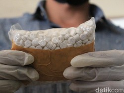 Begini Terbongkarnya Pabrik Pil Narkoba di Bandung-Cimahi