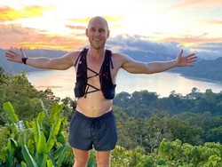 Pria Australia Lari Keliling Bali Untuk Membantu Warga Bali yang Kesulitan