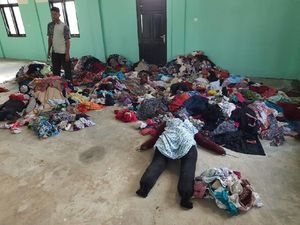 Ini Boneka Bikinan Jomblo Pencuri Ribuan CD-BH, untuk Magic Atau Seks?