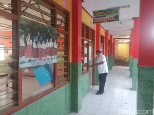 2 Tahun Tak Dapat Siswa Baru Imbas Lumpur Sidoarjo, SD Mindi I Ditutup 2 Tahun Tak Dapat Siswa Baru Imbas Lumpur Sidoarjo, SD Mindi I Ditutup