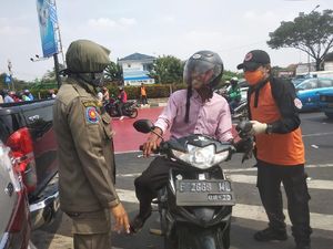 Pemkot Depok Terima Denda Rp 5,5 Juta Selama 2 Hari Razia Masker Pemkot Depok Terima Denda Rp 5,5 Juta Selama 2 Hari Razia Masker