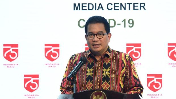 Jubir pemerintah Wiku Adisasmito memberi keterangan, Jumat (24/7) / Foto: Rusman - Biro Setpres