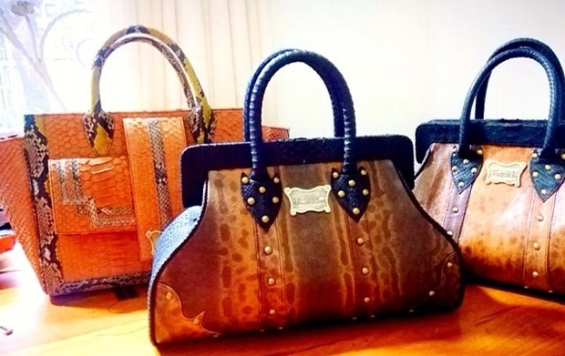 Kail/instagram.com/kailbags Kail sendiri hadir dalam bentuk premium ladies handbag menggunakan kerajinan perak Yogyakarta, material kulit bersertifikat