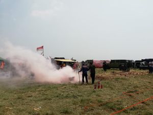 Marak Kasus Mobil Terbakar, Ini Tips Memilih Alat Pemadam Api Marak Kasus Mobil Terbakar, Ini Tips Memilih Alat Pemadam Api