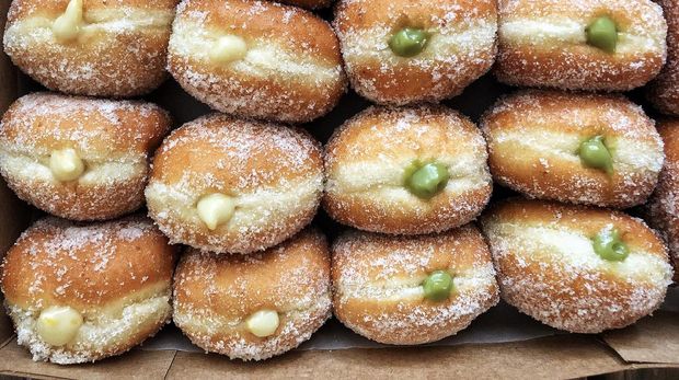 Resep & Cara Membuat Donat Bomboloni Ala Italia yang Kekinian