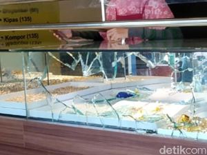 Komplotan Perampok Toko Emas yang Gasak Ratusan Perhiasan Ditangkap Komplotan Perampok Toko Emas yang Gasak Ratusan Perhiasan Ditangkap
