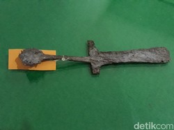 Mengenal Kadga, Bentuk Awal Mula Keris