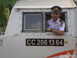 Belajar Tiap Saat, Cerita Masinis KA Meringkas Materi Selama WFH