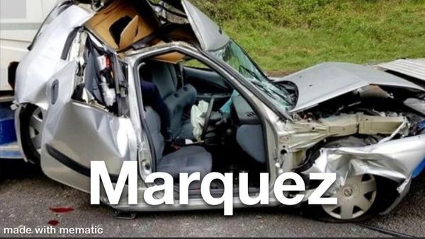 Meme-meme Kocak Marquez Tampil di MotoGP Andalusia Usai Patah Lengan