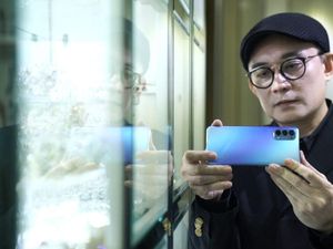 Kolab OPPO & Desainer Internasional Hadirkan Aksesori Bertema Diamond