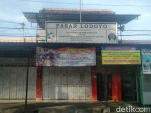 Tiga Pedagang Positif COVID-19, Pasar Lodoyo Blitar Ditutup Dua Hari