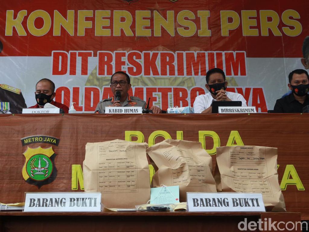 Polisi Duga Yodi Prabowo Depresi Usai Cek ke Dokter Kulit dan Kelamin Polisi Duga Yodi Prabowo Depresi Usai Cek ke Dokter Kulit dan Kelamin