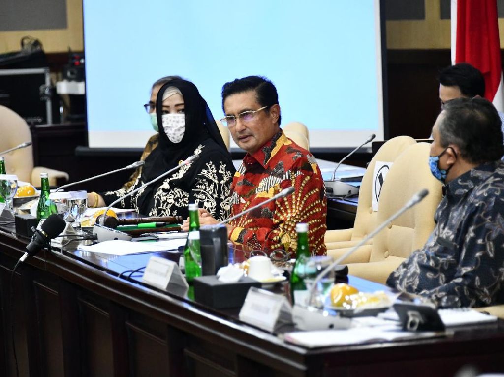 Saran Wakil Ketua MPR agar Perekonomian Nasional Kembali Pulih Saran Wakil Ketua MPR agar Perekonomian Nasional Kembali Pulih