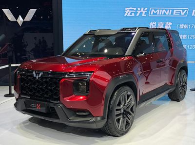 Melihat Lebih Dekat Mobil SUV Konsep Wuling Hongguang X