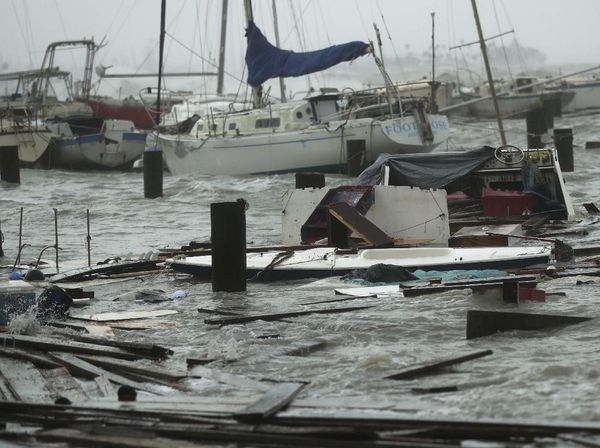 Badai Hanna Terjang Texas