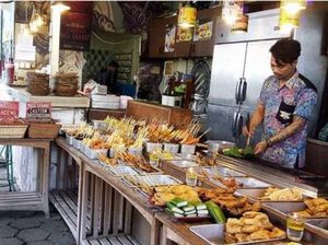 Rekomendasi Wisata Kuliner di Solo, Cafe Tiga Tjeret