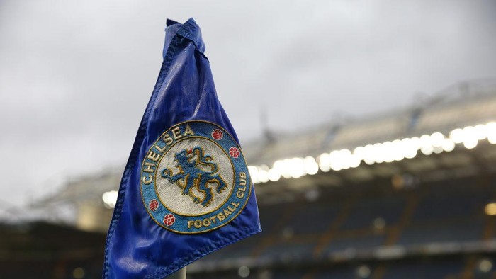 LONDON, ENGLAND - DECEMBER 26: General view inside the stadium of a corner flag ahead of the Premier League match between Chelsea FC and Southampton FC at Stamford Bridge on December 26, 2019 in London, United Kingdom. (Photo by Steve Bardens/Getty Images)