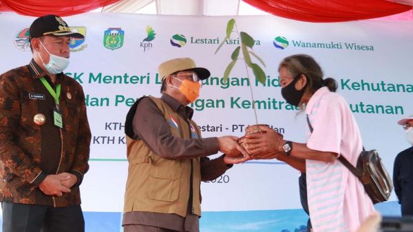 KLH Serahkan Kulin KK di Jambi