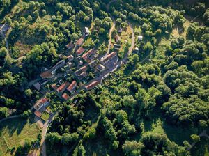 Wow, Warga di Daerah Terpencil Ini Dapat Mobil Listrik Gratis dari Renault Wow, Warga di Daerah Terpencil Ini Dapat Mobil Listrik Gratis dari Renault