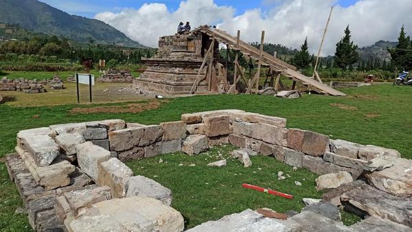 Candi Setiaki Dipugar Usai Ambles Gegara Tanah Labil