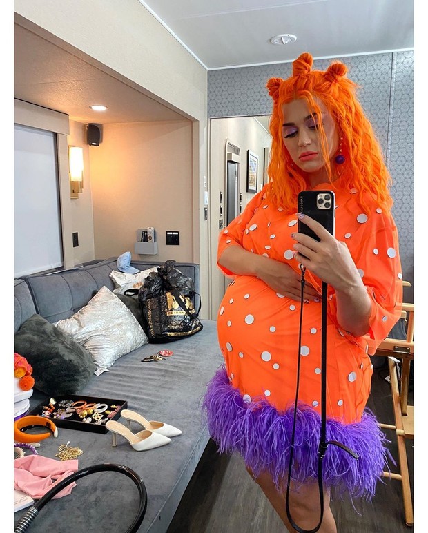 Potret Cantik Katy Perry Selama Kehamilannya