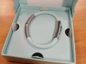 Jual Gelang Anti COVID-19, Wanita di Malaysia Didenda Rp 171 Juta Jual Gelang Anti COVID-19, Wanita di Malaysia Didenda Rp 171 Juta