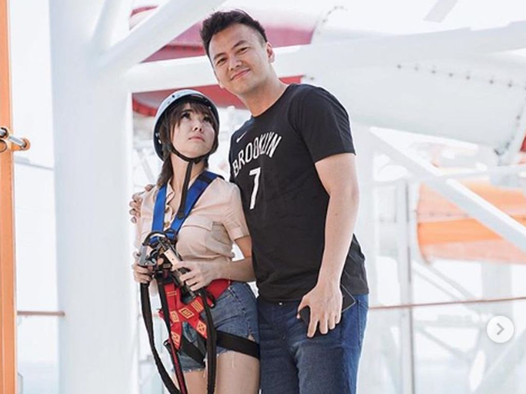 Heboh Gisel Galau, Putus dari Wijin? Heboh Gisel Galau, Putus dari Wijin?