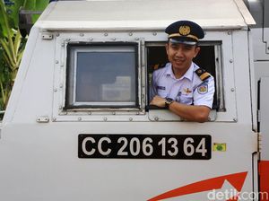 Mengenal 6 Jenis Pekerjaan di KAI, dari Masinis Hingga Teknisi Rel Mengenal 6 Jenis Pekerjaan di KAI, dari Masinis Hingga Teknisi Rel