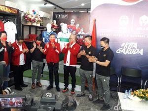 Jersey Tandang Timnas Indonesia Resmi Diluncurkan