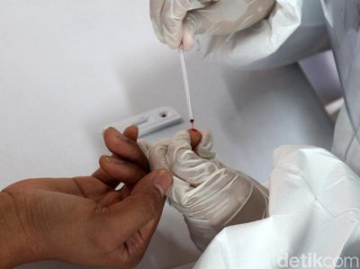 Pengumuman! Di Stasiun Senen Rapid Test Cuma Rp 85 Ribu