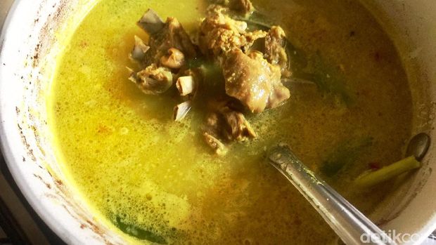 tengkleng kambing khas solo