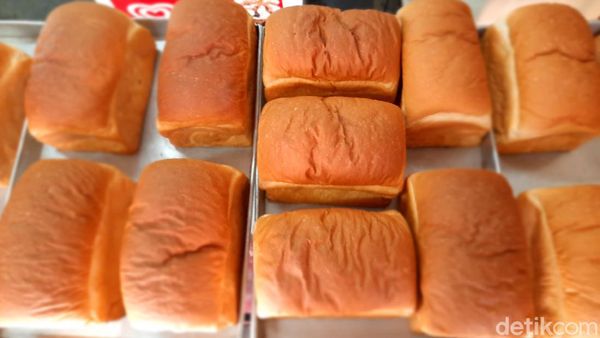 Djoen Lama, Toko Roti Kuno di Yogyakarta Sejak 1935!