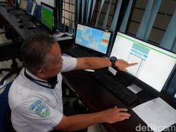 Tentang Fenomena Embun Es di Dieng, Begini Penjelasan BMKG