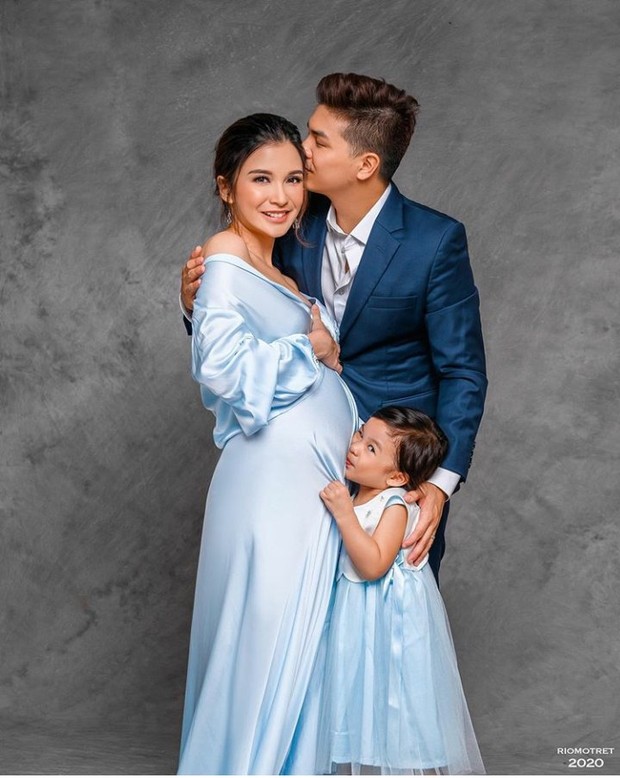 Gleen Alinskie, Chelsea Olivia