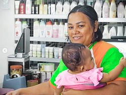 Pemilik Kelontong Bertahan di Tengah Pandemi Berkat Jualan via Online