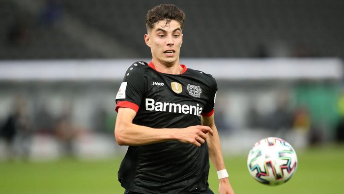 BERLIN, GERMANY - JULY 04: Kai Havertz of Leverkusen runs with the ball during the DFB Cup final match between Bayer 04 Leverkusen and FC Bayern Muenchen at Olympiastadion on July 04, 2020 in Berlin, Germany. (Photo by Alexander Hassenstein/Getty Images)