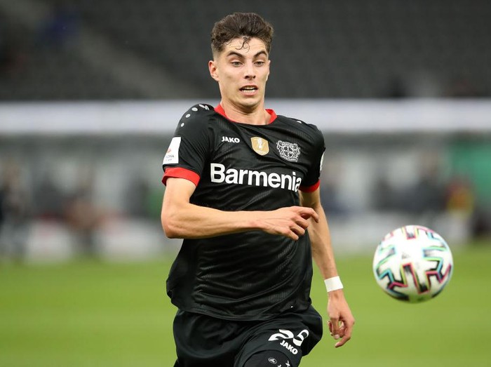 BERLIN, GERMANY - JULY 04: Kai Havertz of Leverkusen runs with the ball during the DFB Cup final match between Bayer 04 Leverkusen and FC Bayern Muenchen at Olympiastadion on July 04, 2020 in Berlin, Germany. (Photo by Alexander Hassenstein/Getty Images)