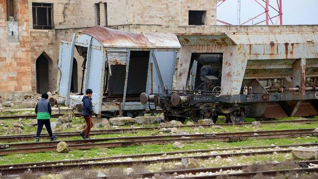 Stasiun Mosul Kenangan Bahagia Warga Irak Yang Kini Nanar