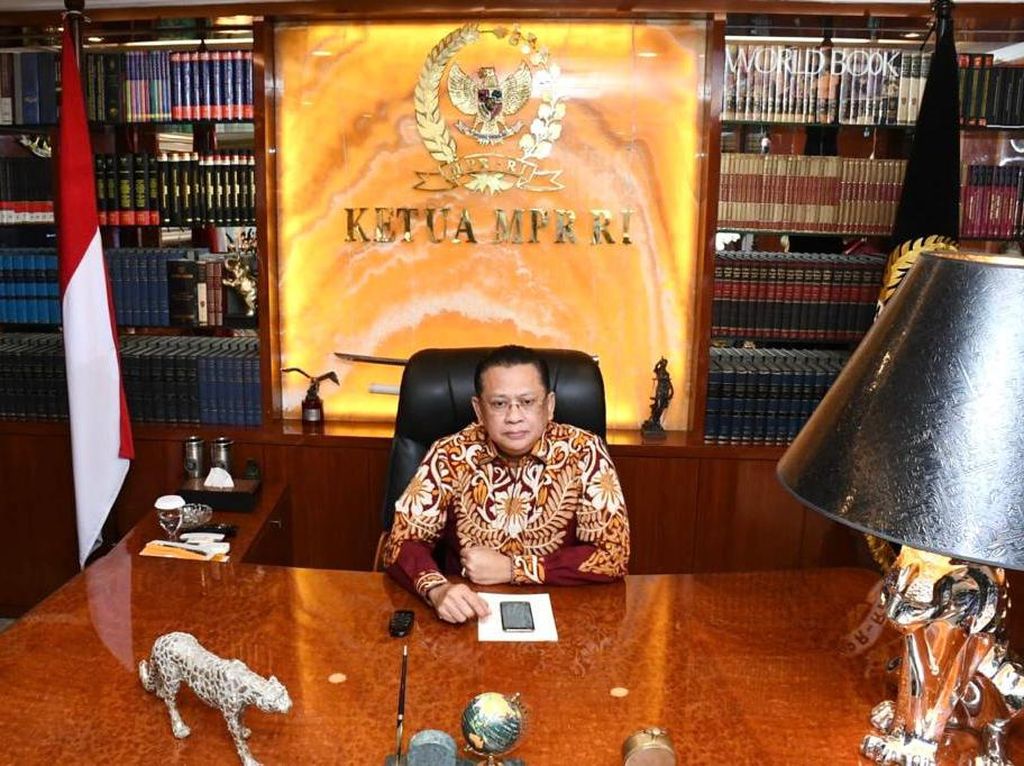 Ketua MPR Tekankan Pentingnya SDM Unggul di 2045 Ketua MPR Tekankan Pentingnya SDM Unggul di 2045