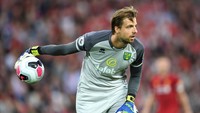 Posisi kedua ada kiper Norwich City, Tim Krul. Pemain asal Belanda itu total melakukan 132 penyelamatan (Getty Images)