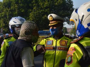 Hari ke-5 Operasi Patuh di Depok, 179 Pelanggar Lalin Ditilang Hari ke-5 Operasi Patuh di Depok, 179 Pelanggar Lalin Ditilang