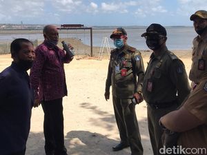 Papan Nama Bertuliskan Lavaya di Pantai Nusa Dua Dicopot Satpol PP