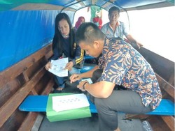 Pak Pos Ujung Tombak Bantuan di Saat Pandemi