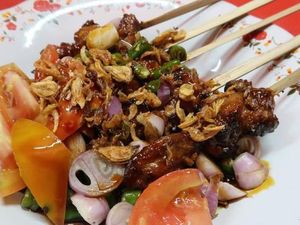 5 Warung Makan di Bogor yang Buka Sampai Tengah Malam 5 Warung Makan di Bogor yang Buka Sampai Tengah Malam