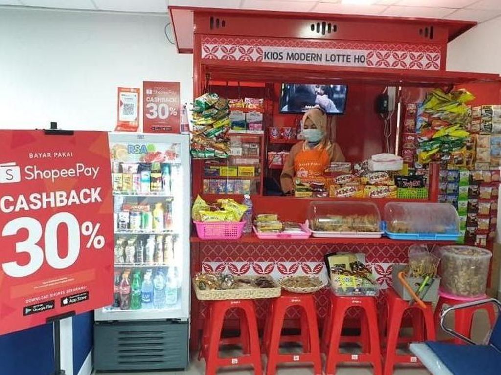 ShopeePay Bantu Digitalisasi UMKM Hadapi Pandemi ShopeePay Bantu Digitalisasi UMKM Hadapi Pandemi