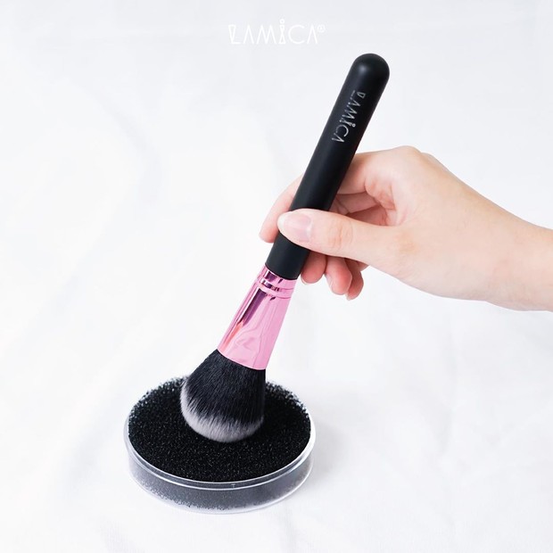 Rekomendasi Powder Brush yang Terjangkau