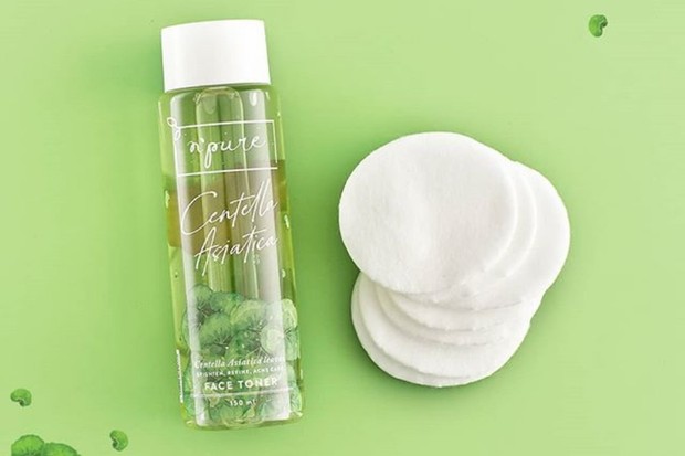 salah satu rekomendari skincare yang bagus untuk atasi jerawat adalah N’Pure Centella Asiatica Face Toner