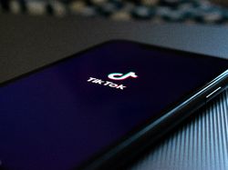 Kreator TikTok Rusia Dibayar untuk Bikin Propaganda?